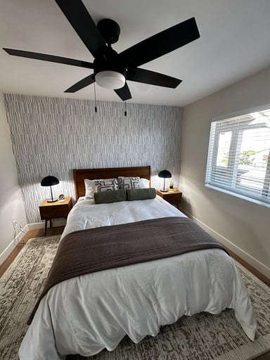 Bedroom 4/Pool Table Room