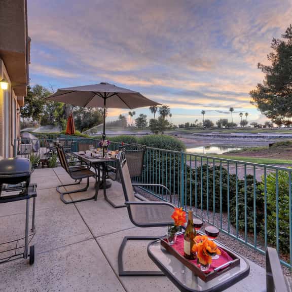 Superstition Lakes Golf Retreat - Image 1